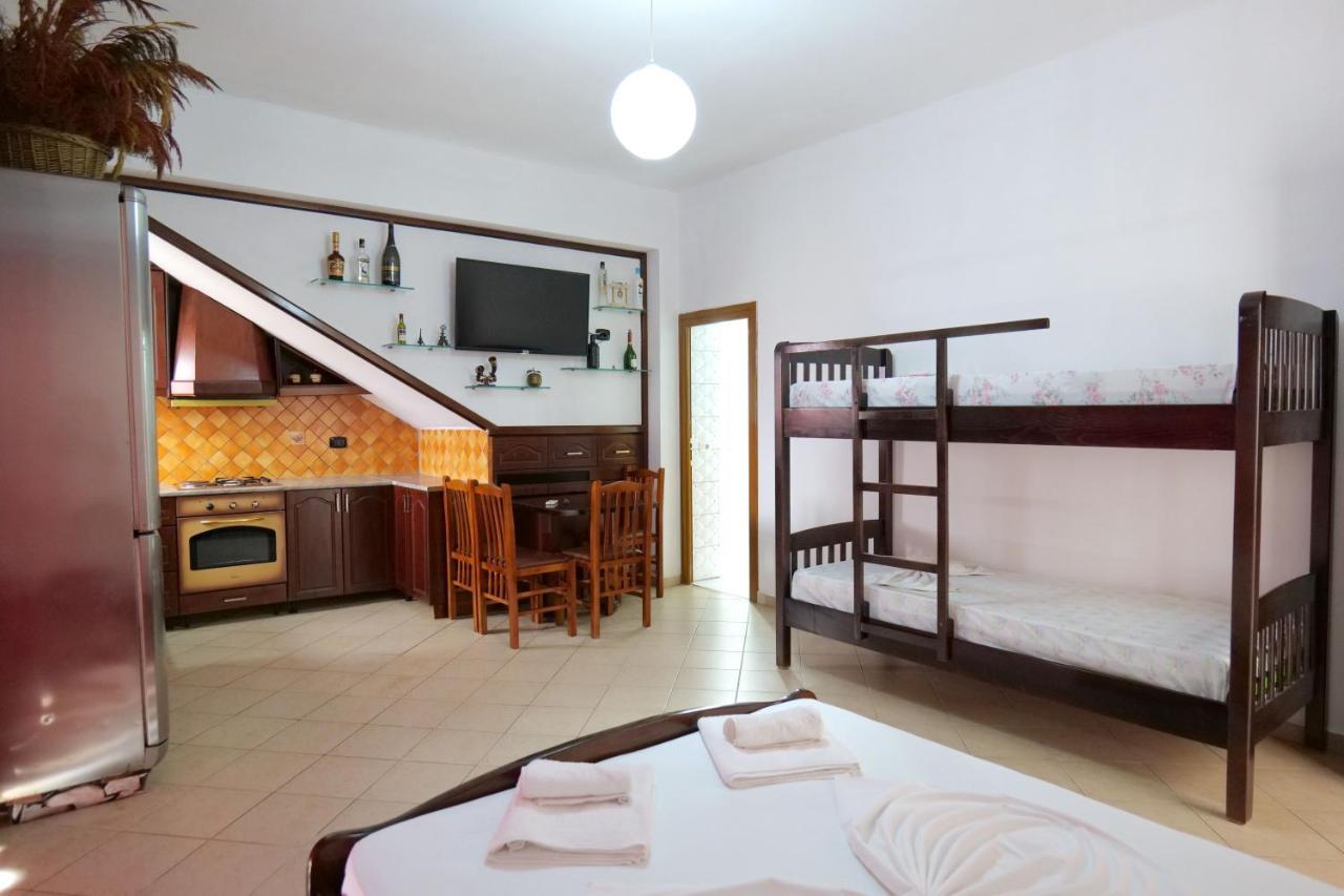 Vila Relax Ksamil Exterior foto